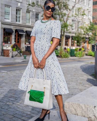Leather Bag: bOBETTE elZA
Dress: ECDC Fashions
Glasses: Bling Darling Couture